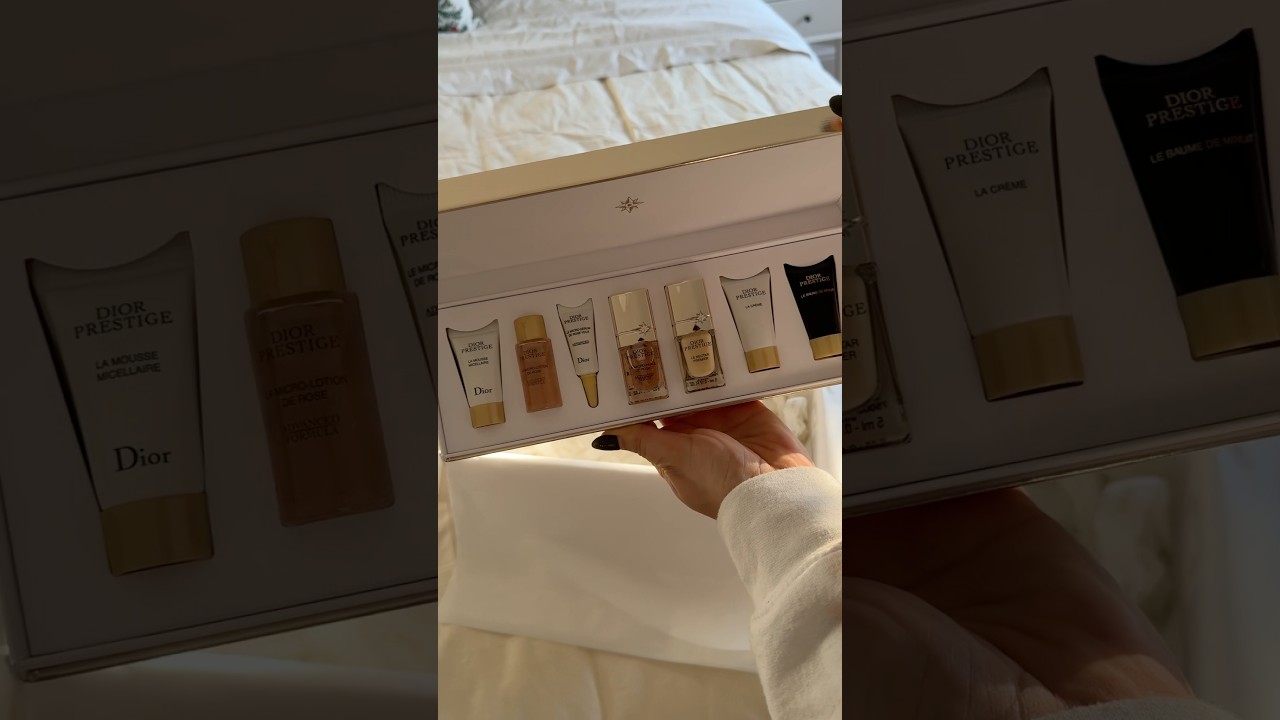 Dior Beauty Holiday unboxing + free gifts: Prestige Piano set, free mini perfumes, holiday gift set
