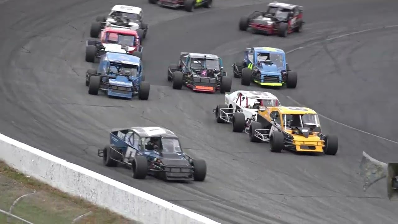 Томпсон-10/11/2025-New England Pro 4 Modified