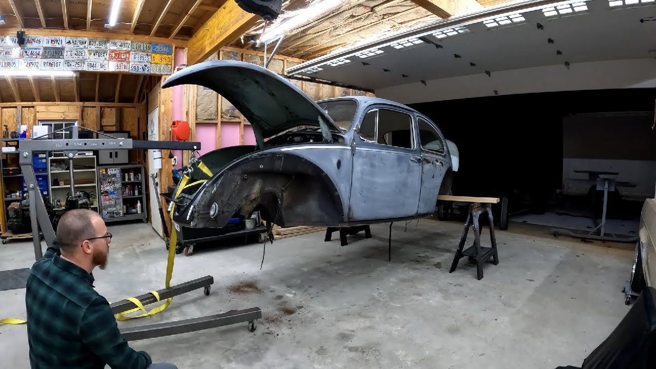 Removing body on VW Beetle