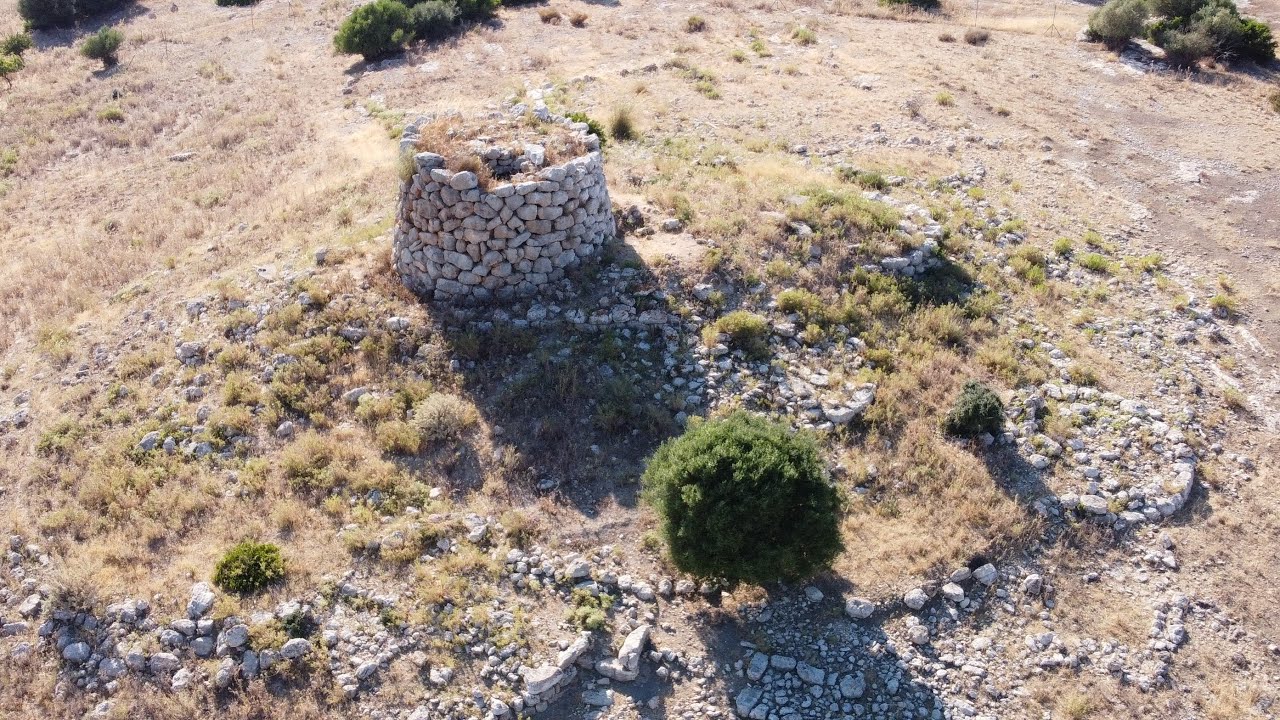 Nuraghe samatzai -  Su Nuraxi  - Video con drone - mavic mini