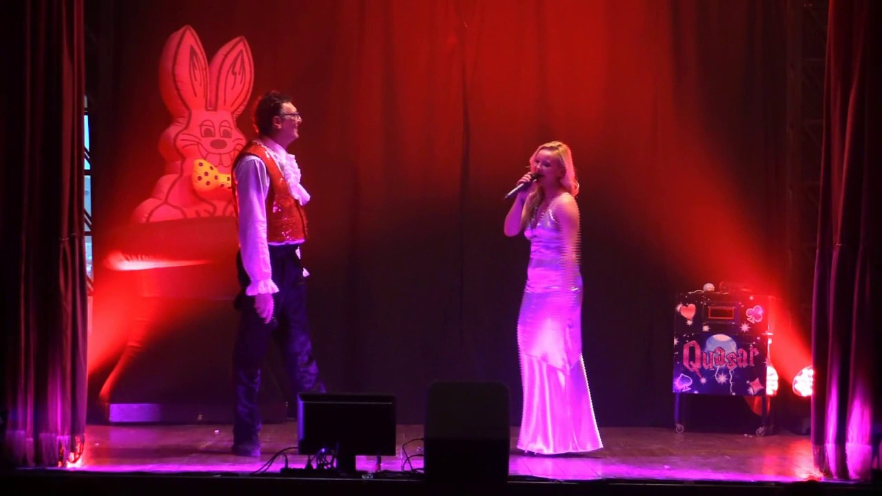 quasar canta con natalia