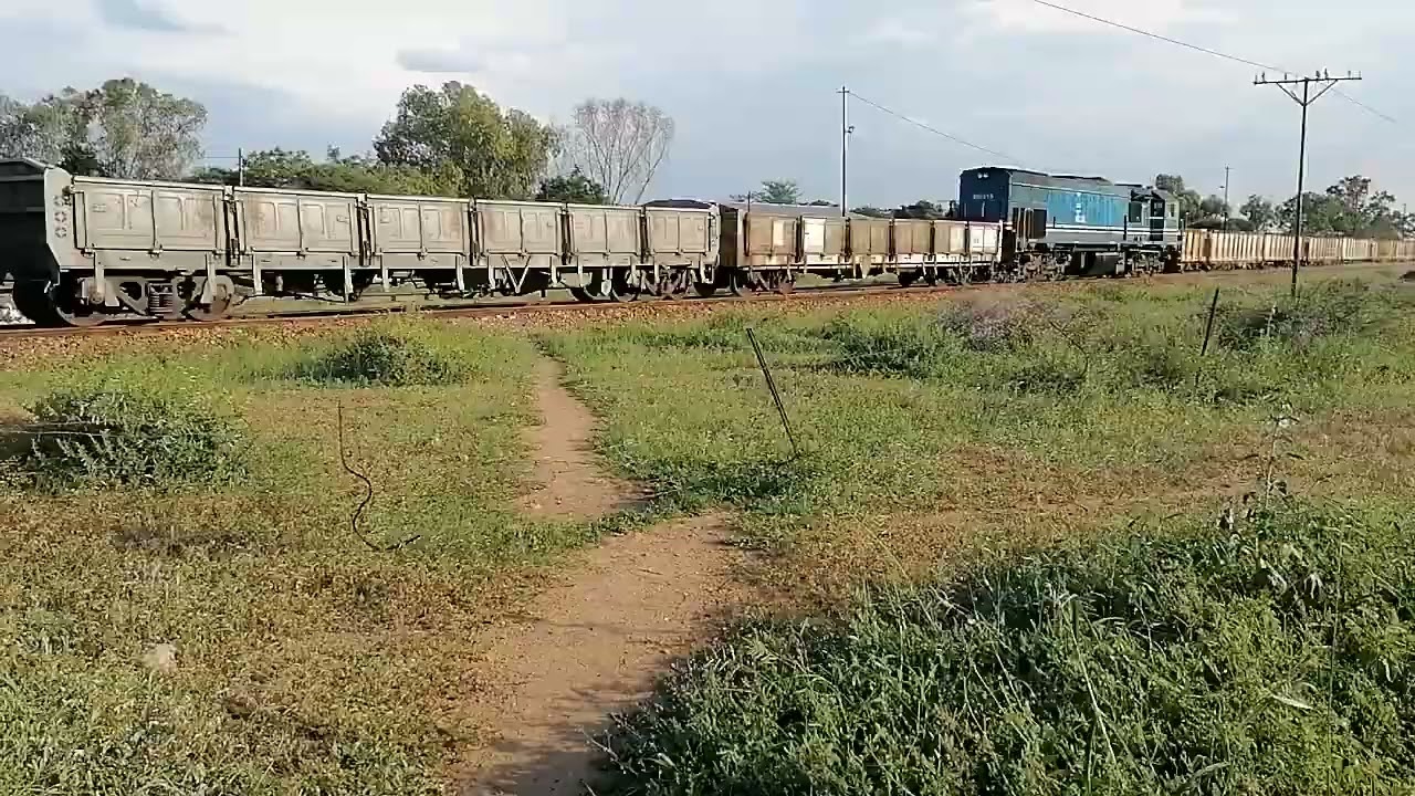 GT22LC-2 Locomotive Shunting at Mahalapye
