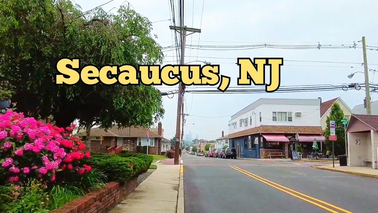Walk tour in Secaucus, New Jersey | Rear of the hotel Red Roof Plus to Downtown Secaucus