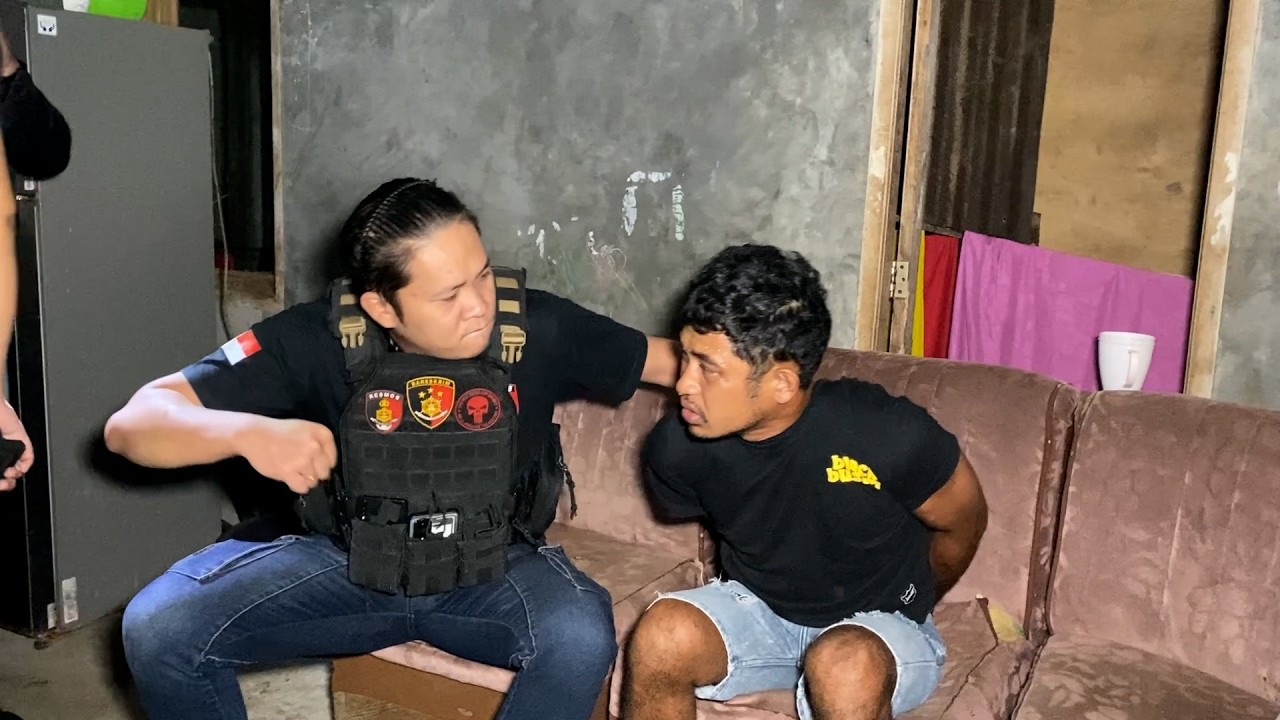 GILA! PELAKU SEMBUNYIKAN SAMURAI DI KAMAR MANDI USAI LUKAI ISTRI SENDIRI