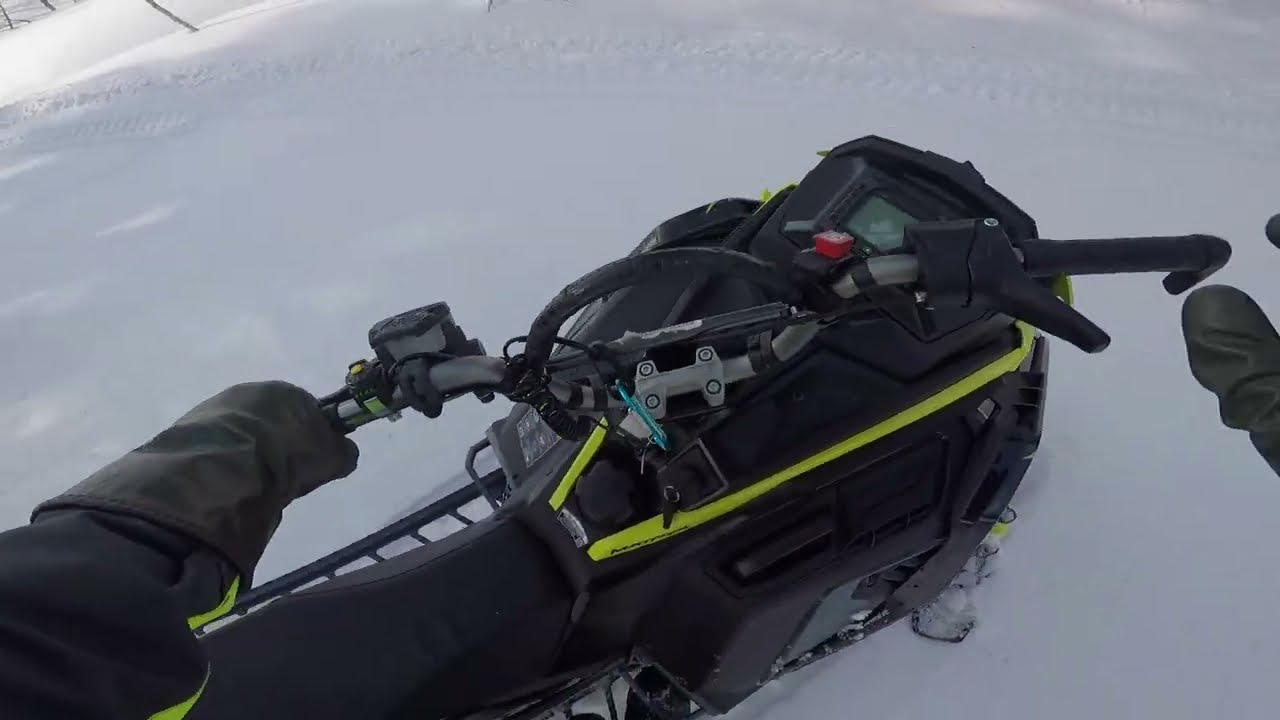 奥さん。スノーモービル講座　中級編２