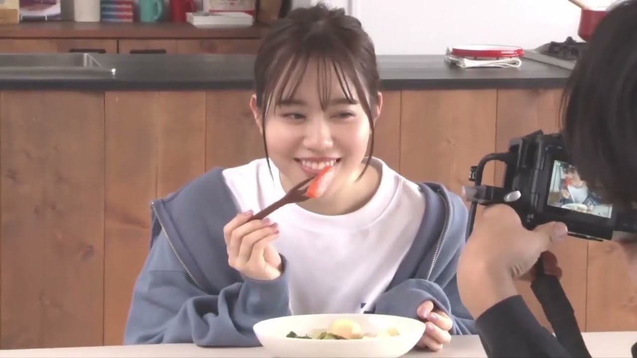 伊達さゆりの笑い声    DATE SAYURI CUTE MOMENTS