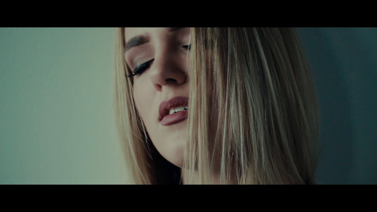 Adriana Miglāne - Forget (Oficiālais Video)
