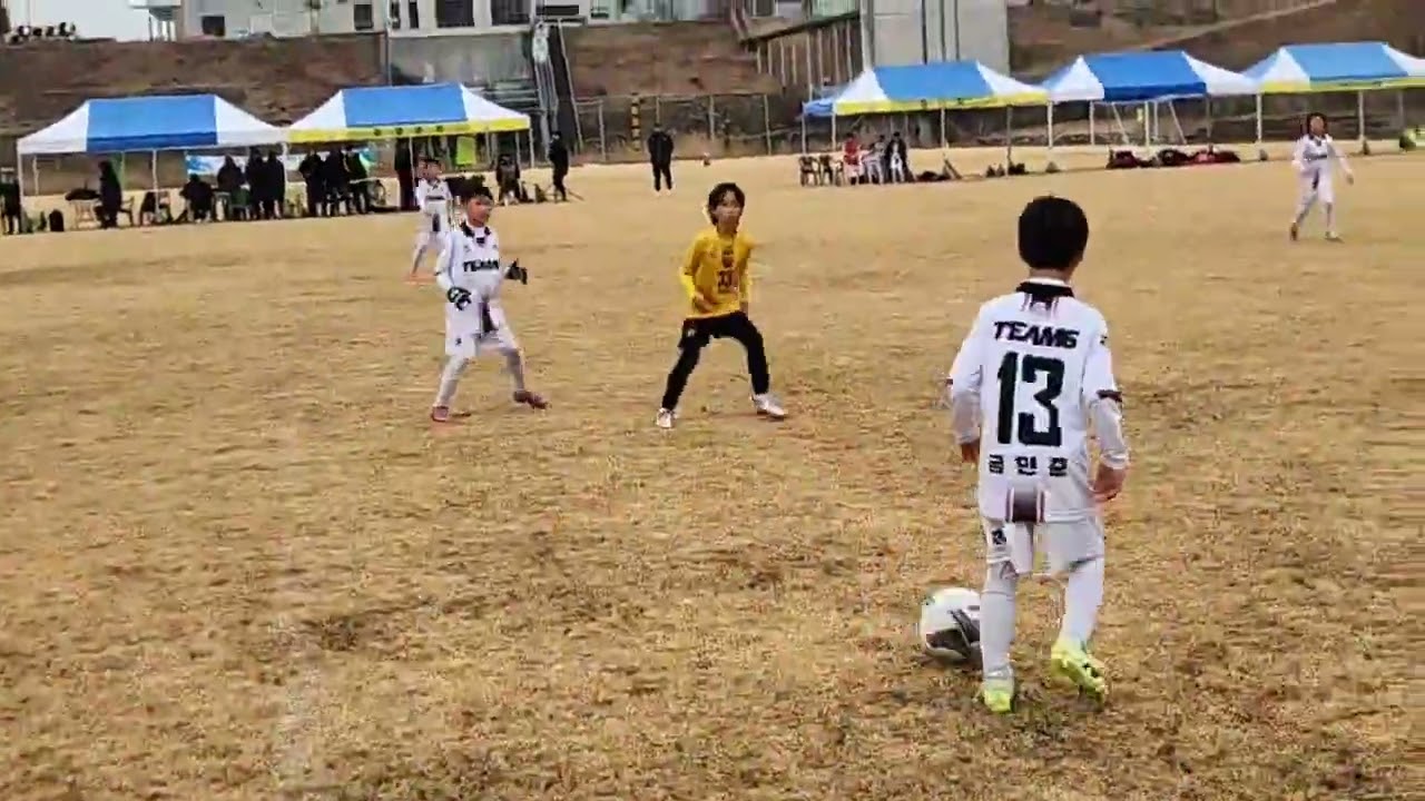 ●2026.3.2 영월드별빛 전국유소년 축구대회 ●       양산 YFC vs  팀식스  4학년 결승                              3:5패 (후반)