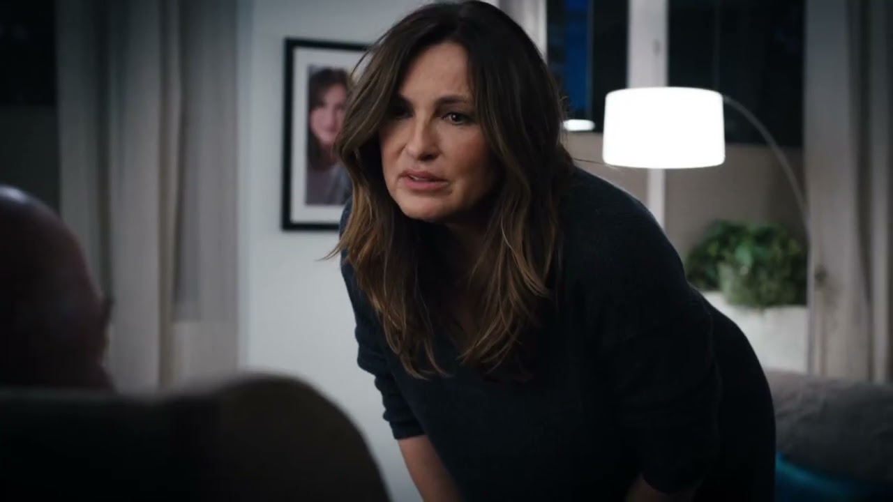 Elliot & Olivia ( Cross Your Mind )