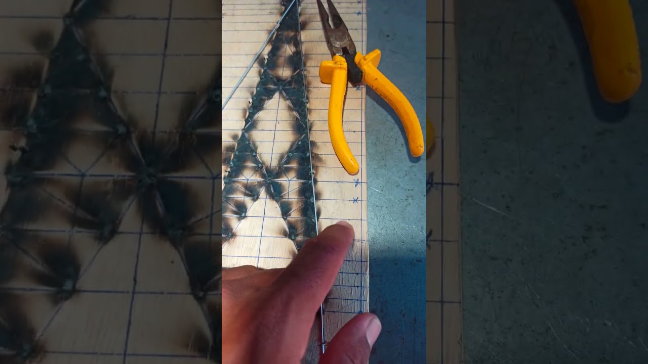 como fazer uma miniatura de torre de transmissão de energia!