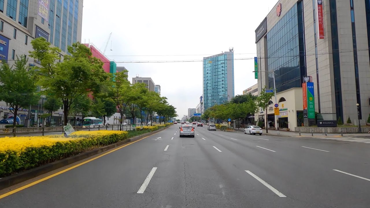 【Korea City Drive】 SUWON - The 7th Largest City - Central Area 🚐 Mid-June
