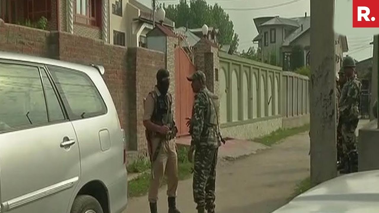 NIA Conducts Raids In Srinagar And Delhi