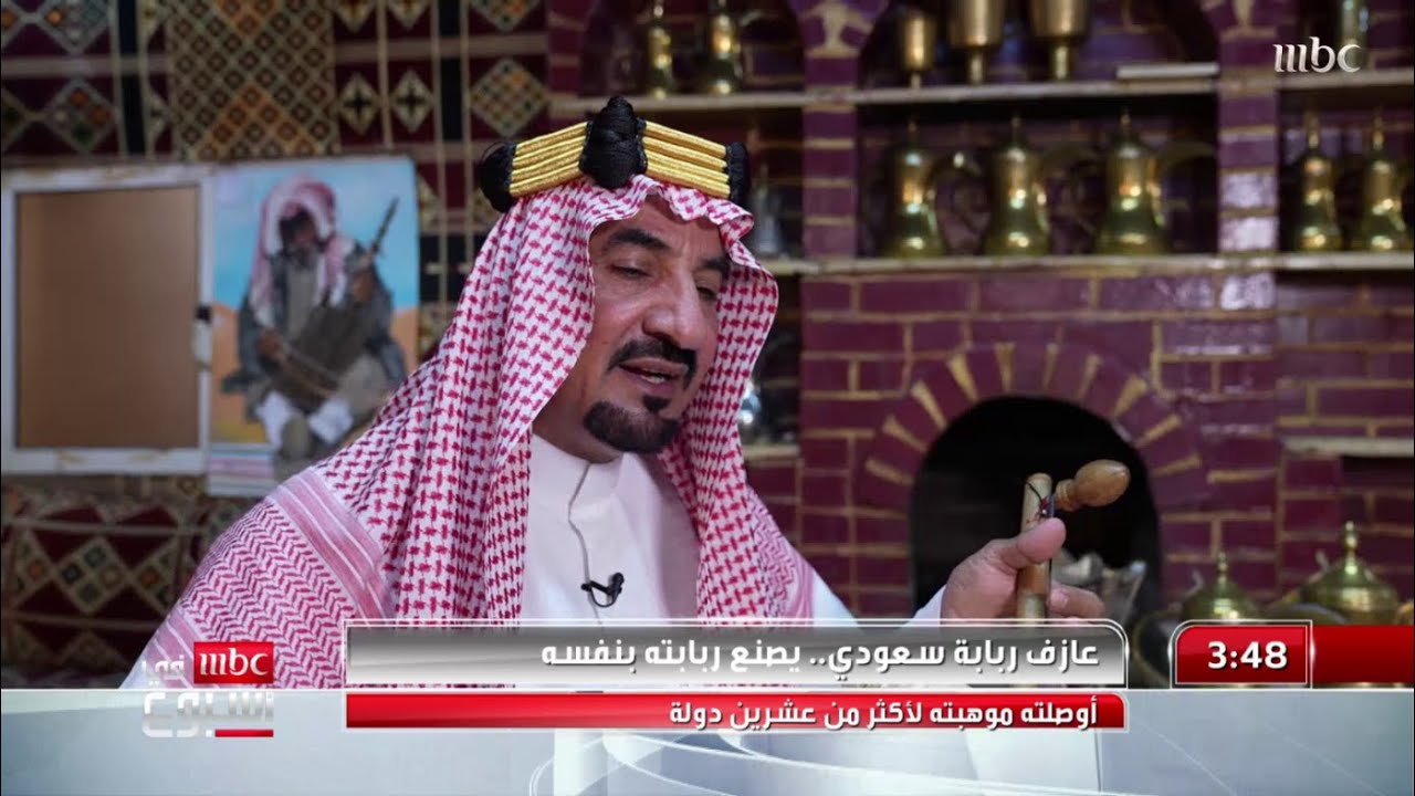 قصة عازف ربابة سعودي يصنع ربابته بنفسه..  أوصلته موهبته لأكثر من 20 دولة