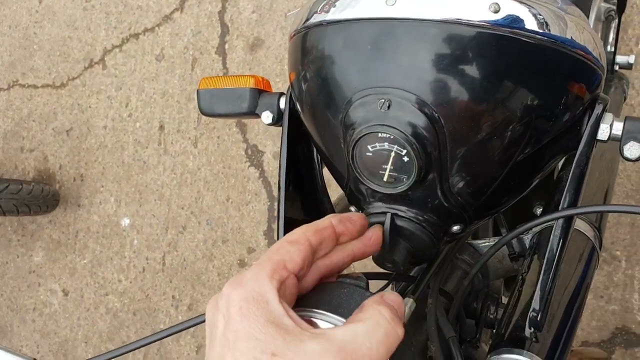 1959 Velocette MAC 350cc at Andy Tiernans #08788VEL