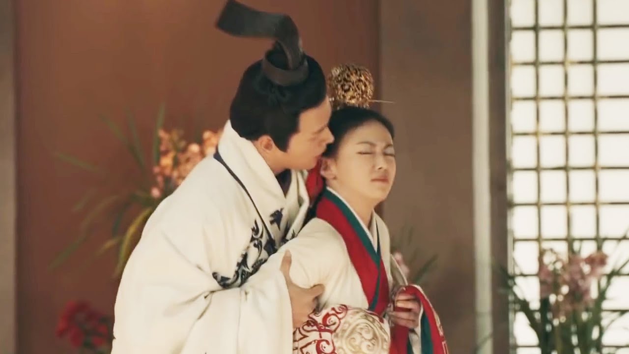 太子竟想侮辱魏瓔珞，下秒手肘就被皇帝折斷！| 李氏皇后 Chinese Drama