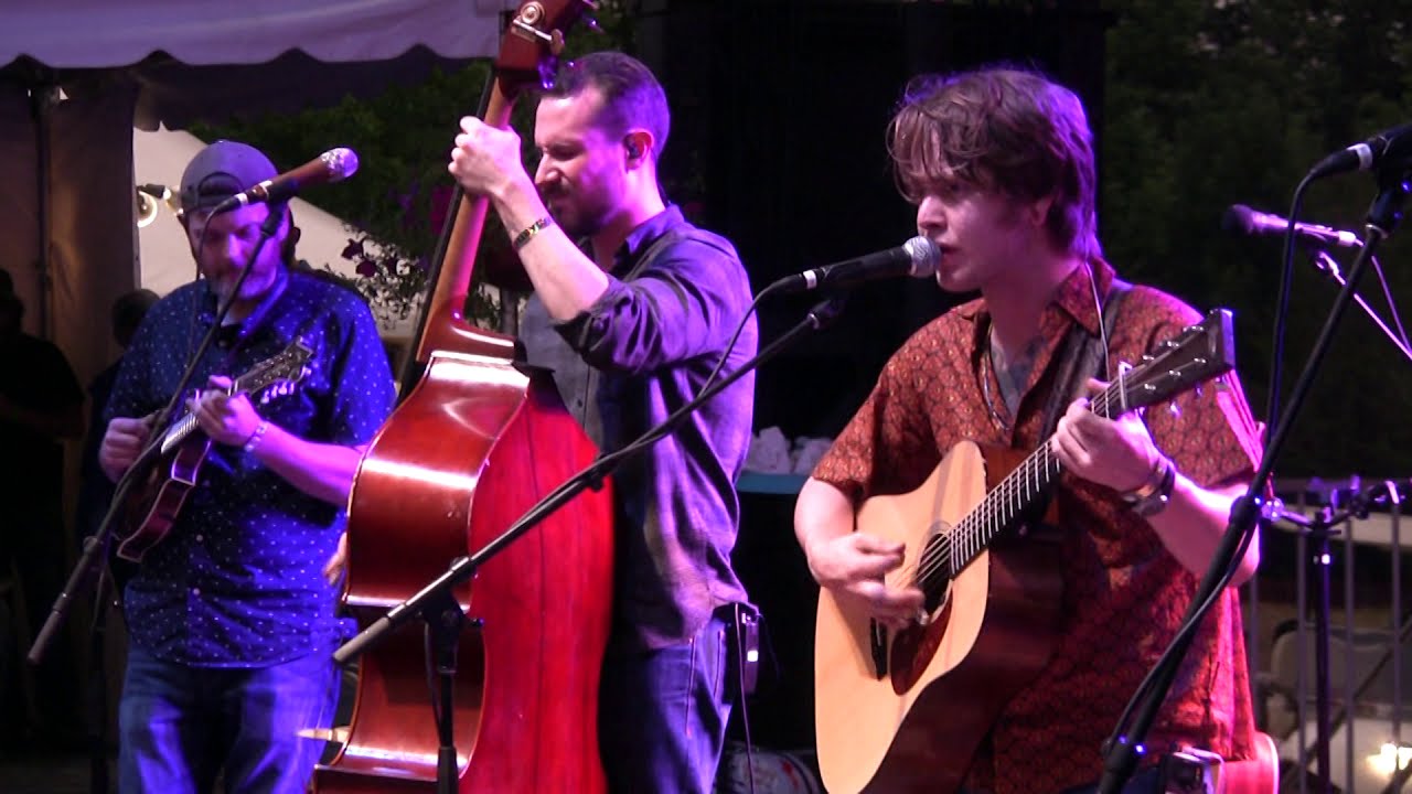 Vintage Billy Strings, Grey Fox Bluegrass Fest 2017 full set!
