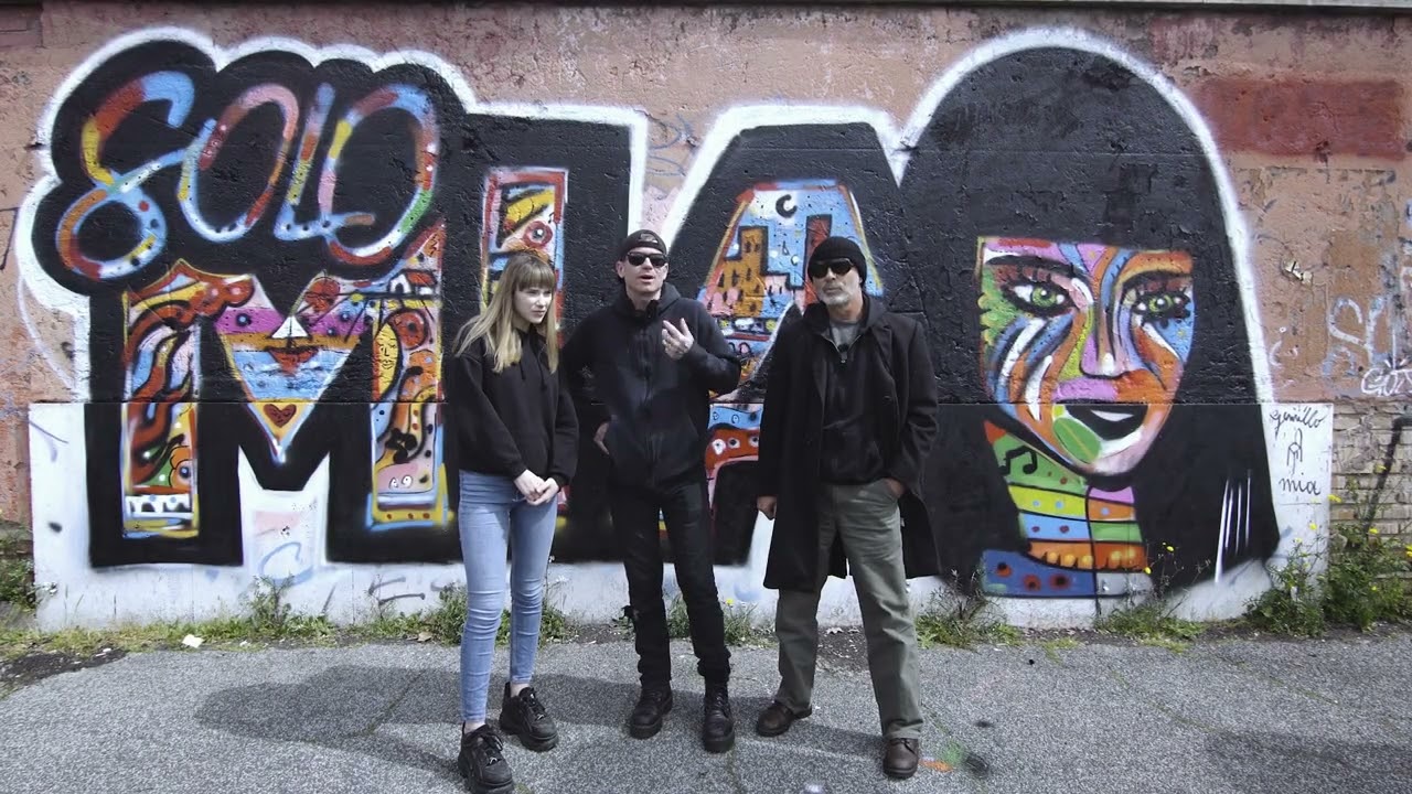 MIA di Ivano de Matteo (2023) - Il murales di GEMELLO
