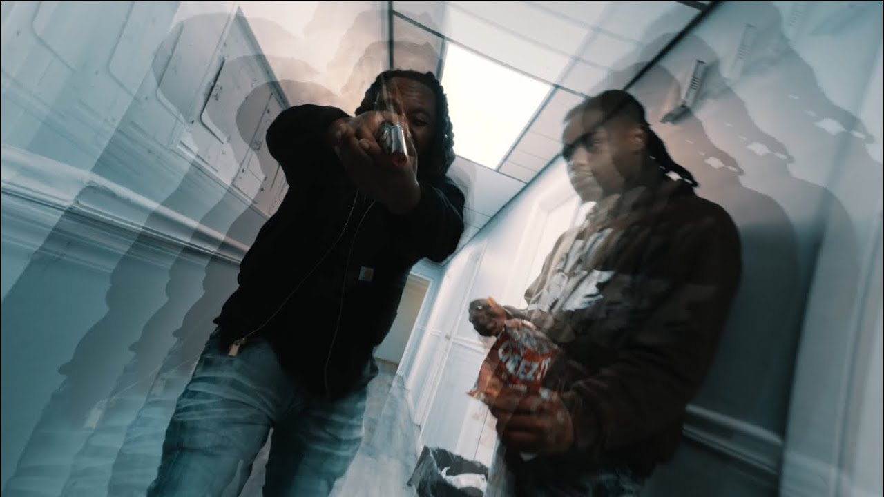Bighead PGE “East to West” ft. DEE GO