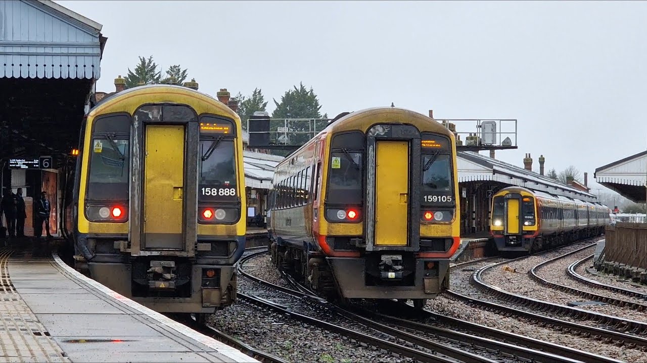 Trains at Romsey & Salisbury 21/02/24