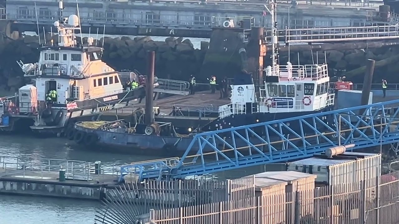 4th March, Ramsgate, Defender back with another load of Migrants.