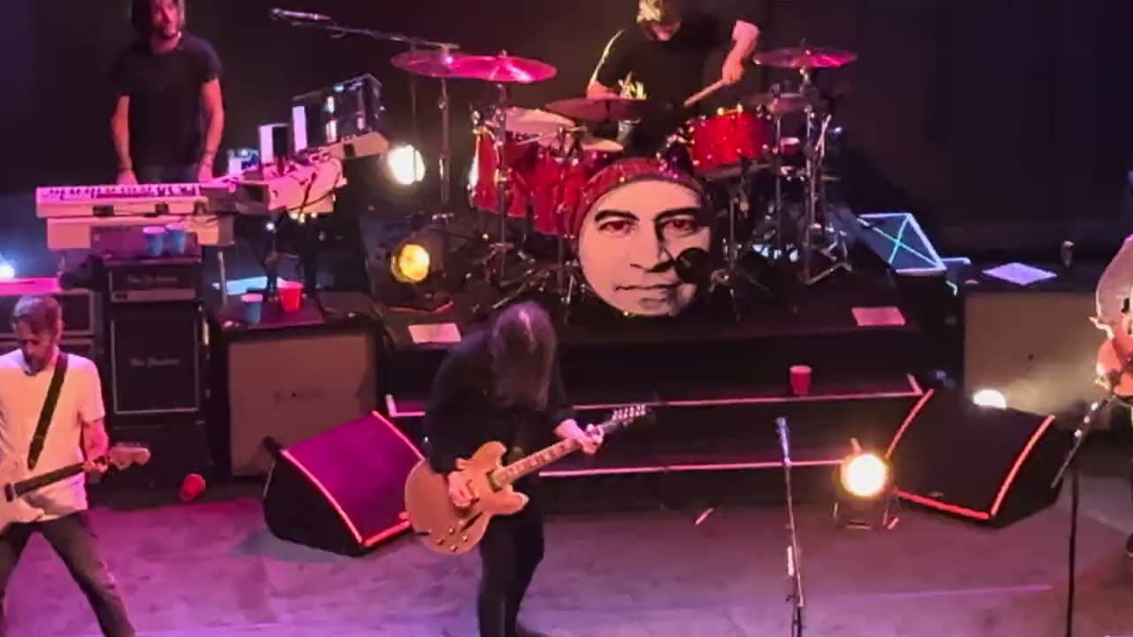 Foo Fighters “Exhausted” & “Everlong” live at Shepherds Bush Empire, London 25th Feb 2026