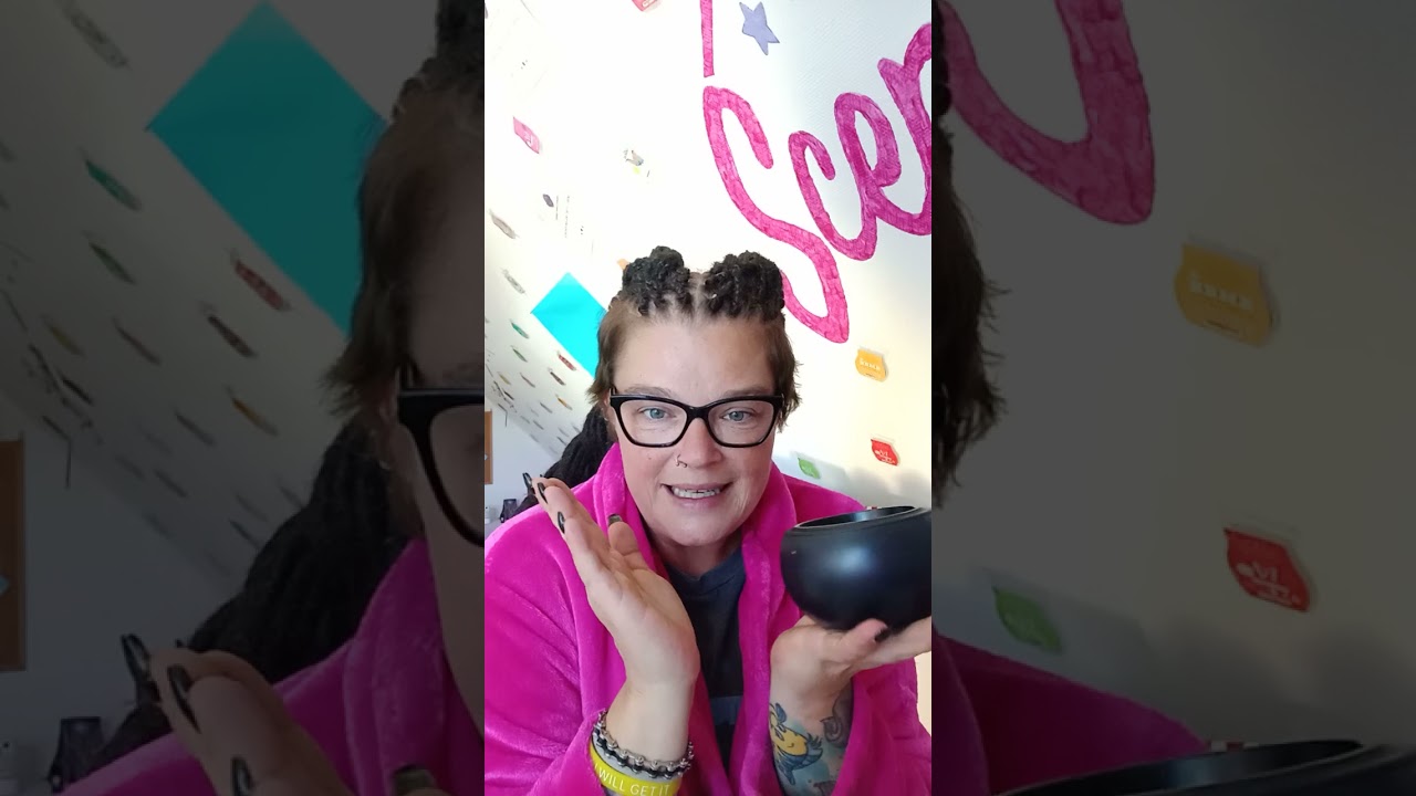 Scentsy 💜 3.Update und abschließendes Urteil Modlampe 💜 Das Video sollte gestern schon hier sein 🫣
