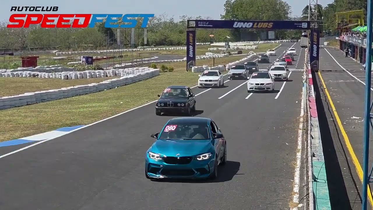 Más de 20+ BMW compitiendo en pista 🔥🔥 en el SPEEDFEST GUATEMALA en el Autódromo Los Volcanes.