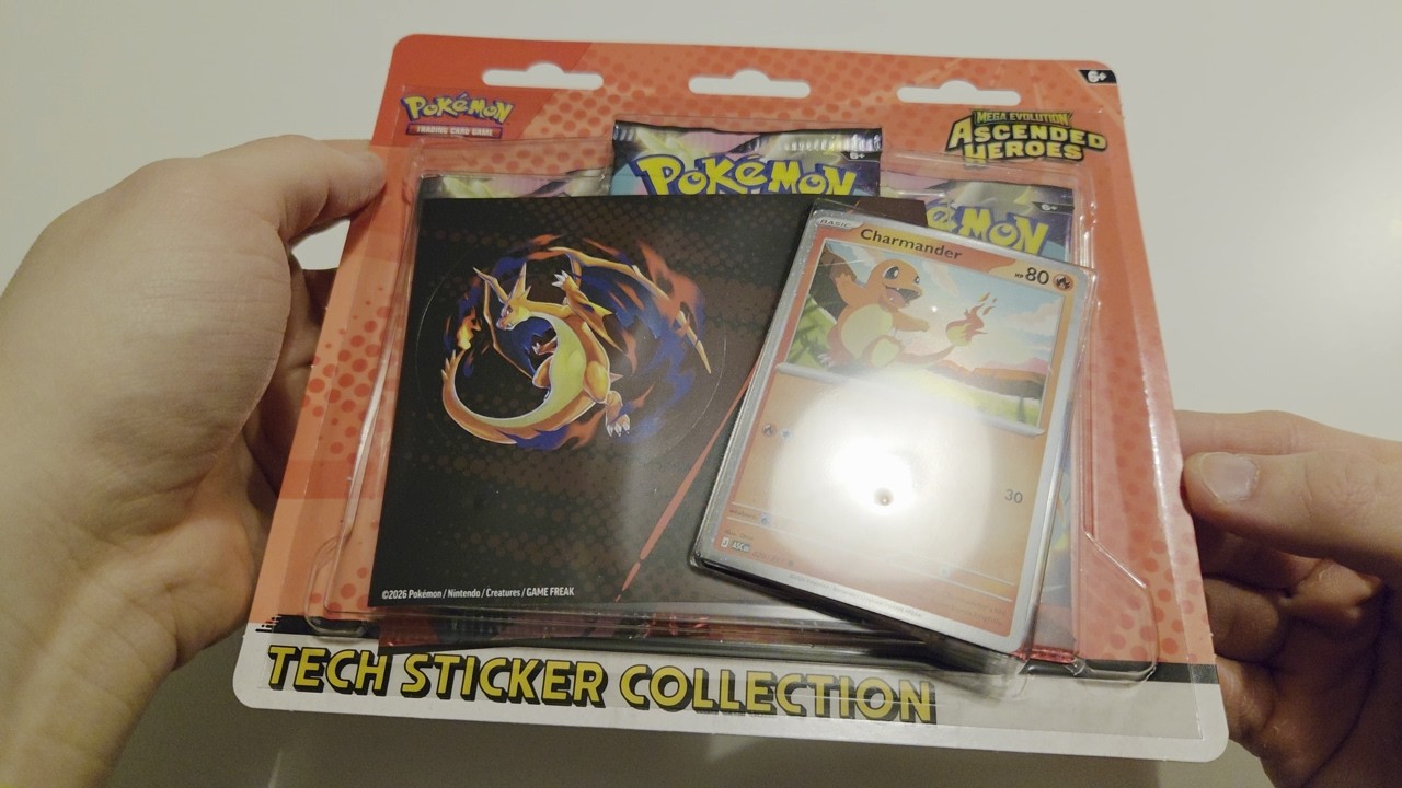 Avataan Pokémon-kortteja: Ascended Heroes Charmander tech sticker collection