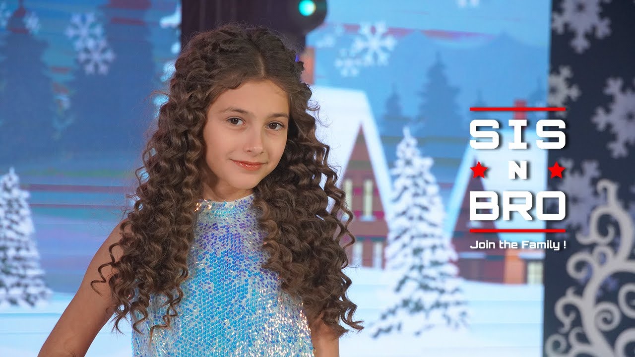 Delia Baltă (SISNBRO) - Ho Ho Ho (Sia cover)
