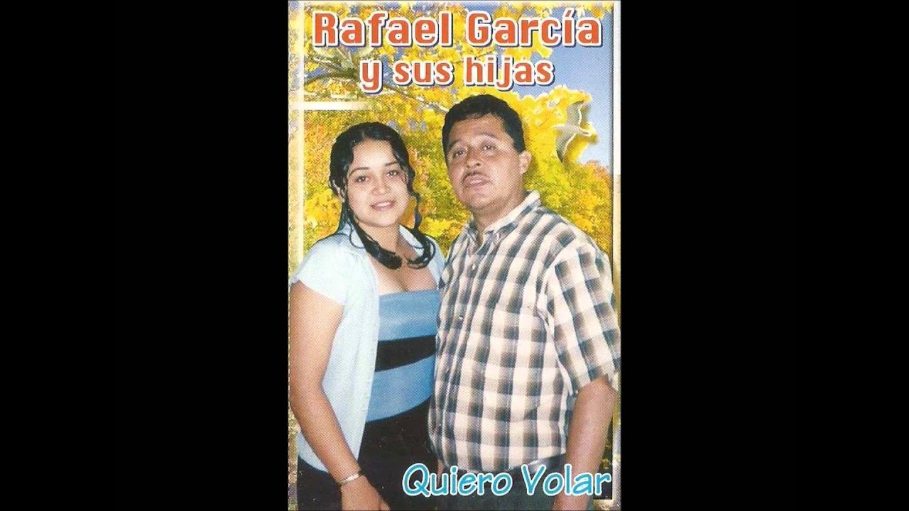 Rafael Garcia y sus hijas.