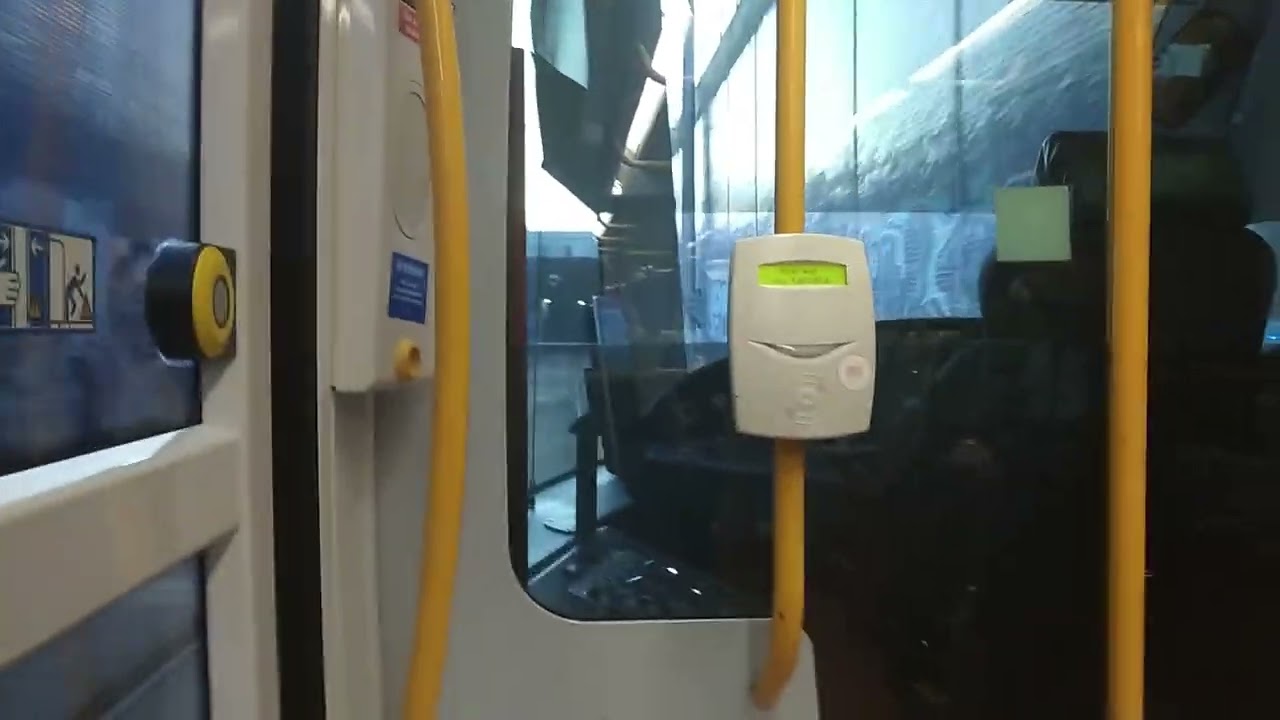 Estación Cocheras ML3 Metro Ligero (Video corto)