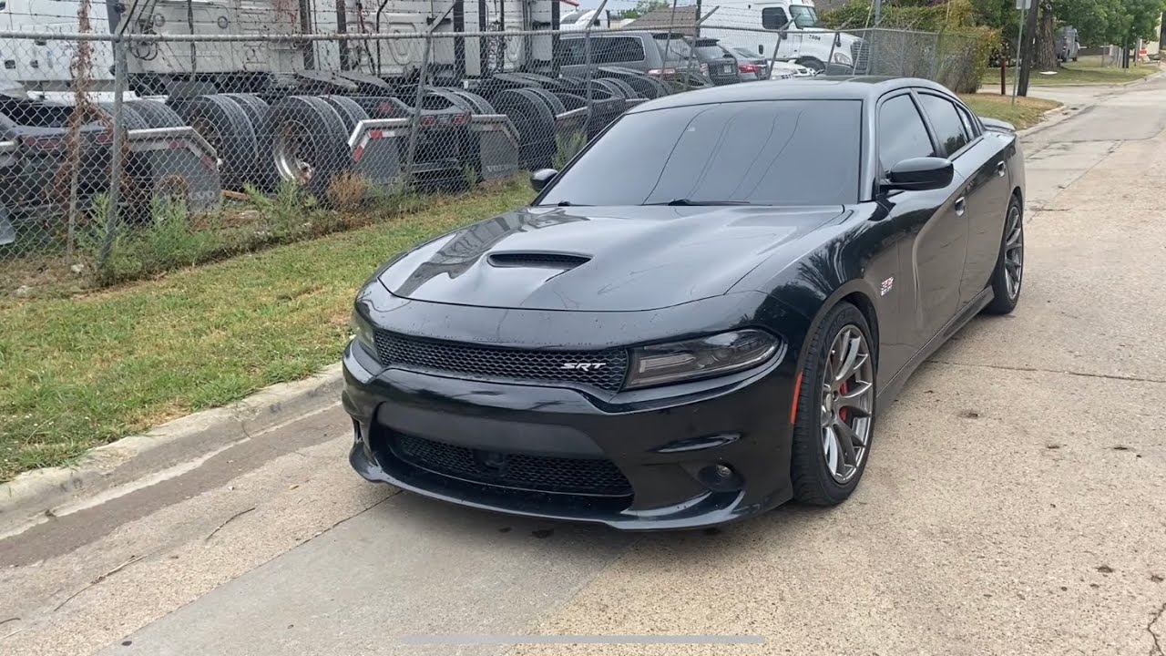 POV drive in the hood in my srt 392
