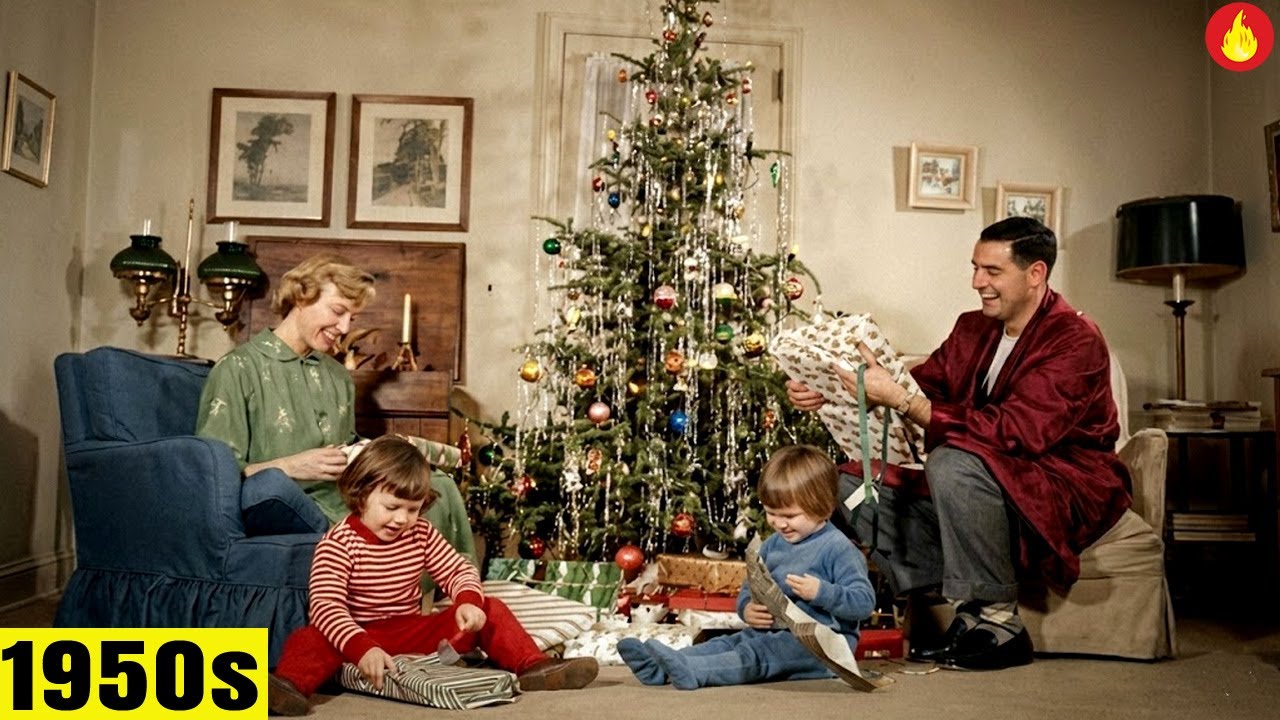 25 Forgotten Christmas Traditions From the 1950s We Still Miss Today
