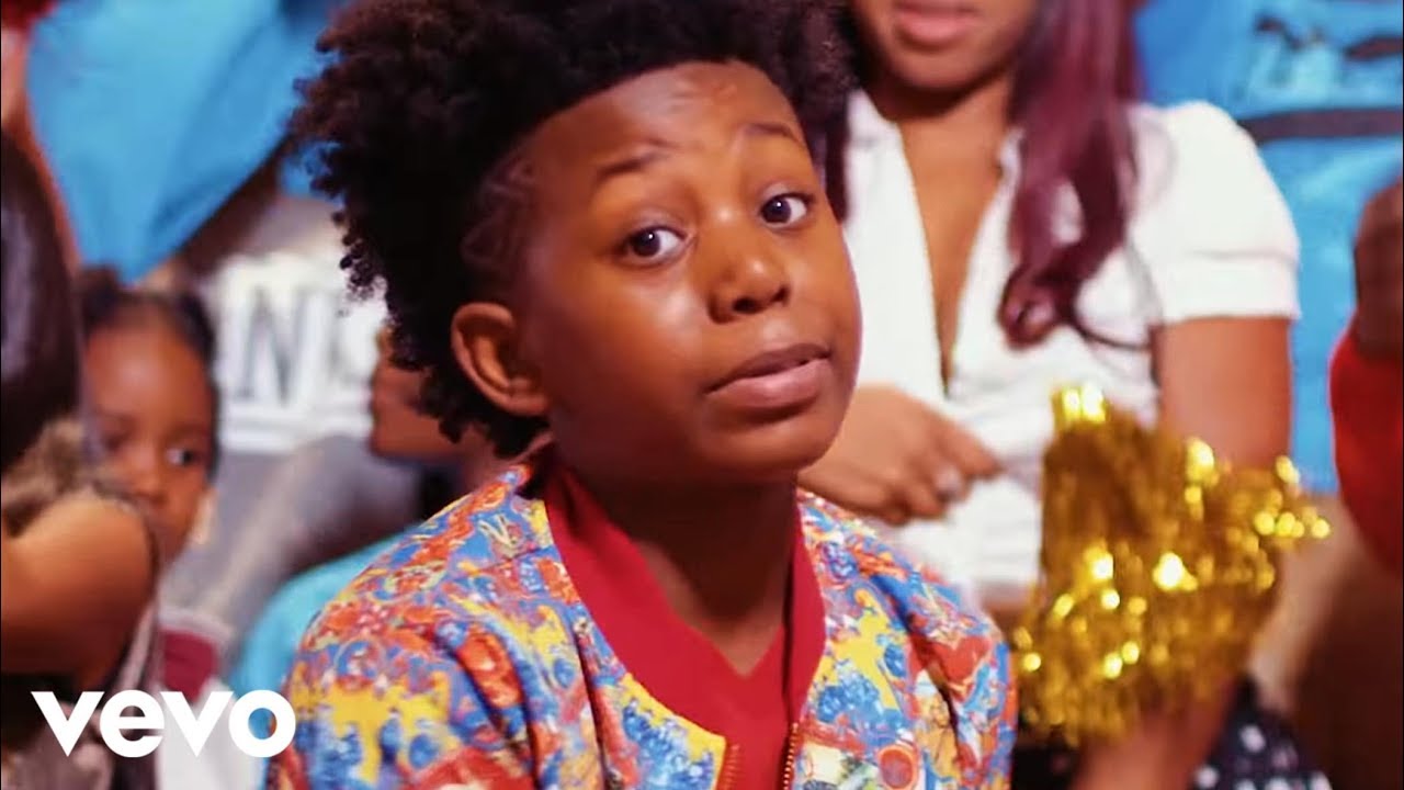 Que 9 - Pep Rally (Official Video)