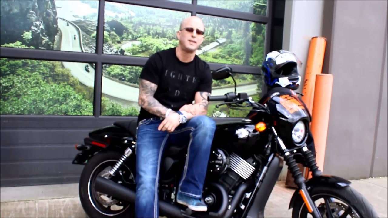 2015 Harley-Davidson® XG750 - Street™ 750 - Review Chris Hardy