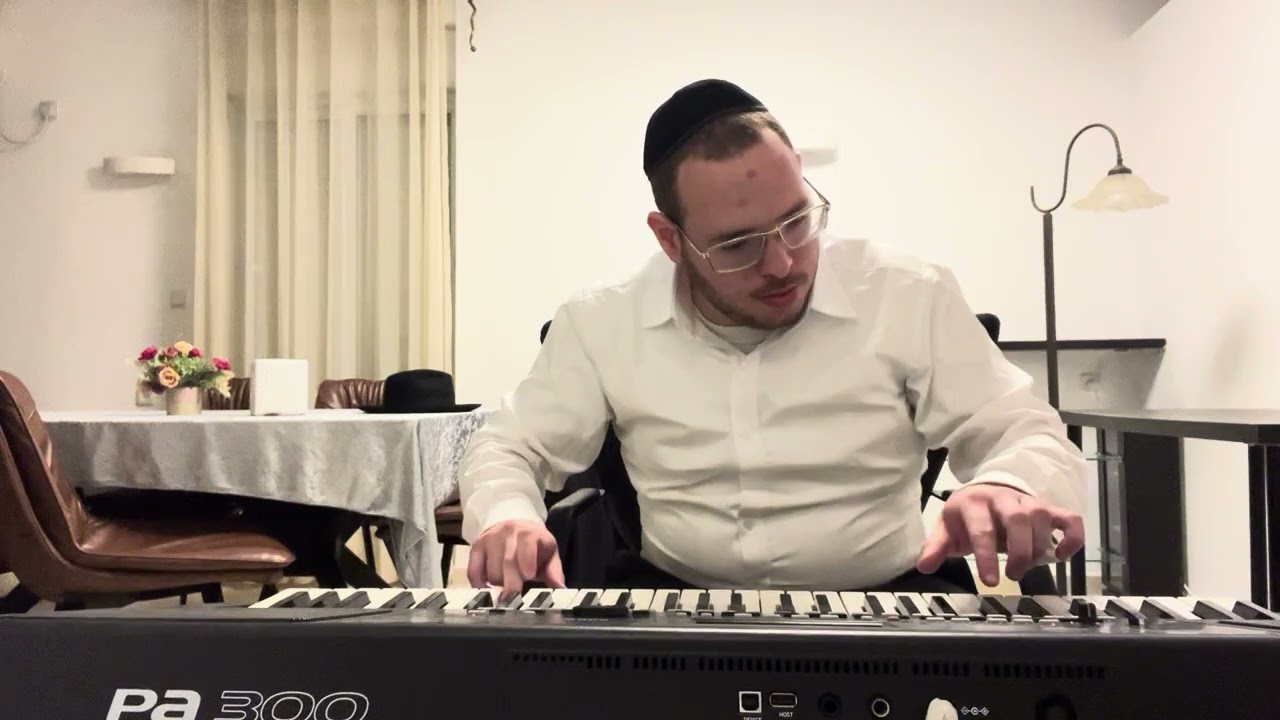 Korg pá 300 