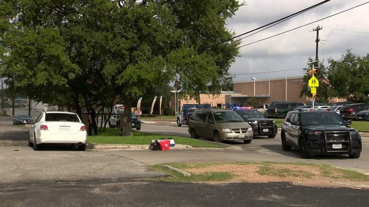 SAPD: Driver crashes into gas line after fight, resulting in elementary school evacuation