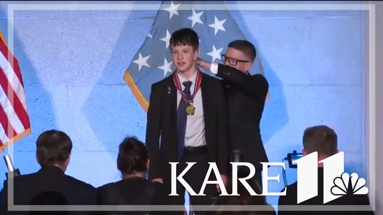 Victor, who saved friend during Annunciation shooting, receives Citizen Honors Award