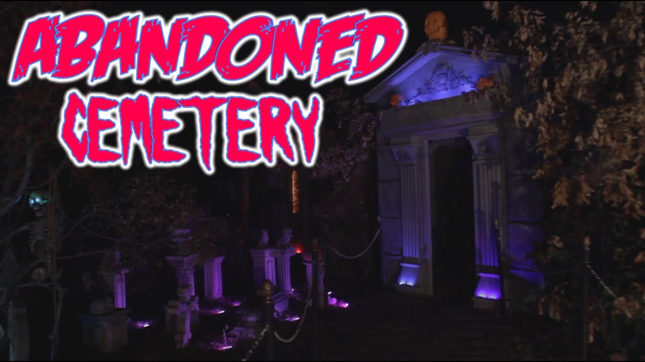 Halloween Cemetery Yard Display & Crypt Maze | Haunted House Walkthrough | Home Haunt At Night Time