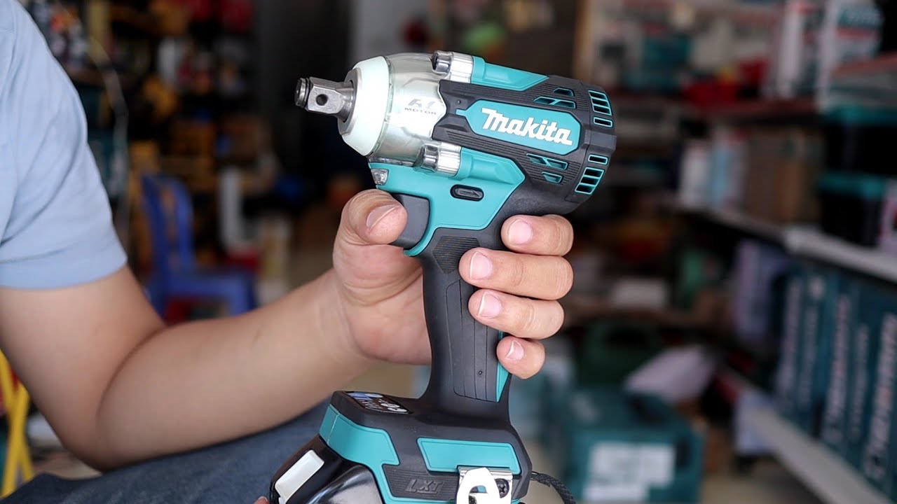Cách dùng bảng điều khiển chức năng của Makita DTW300 VÀ DTW700