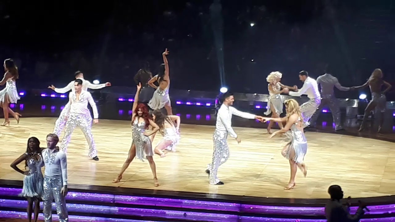 Strictly come dancing at The O2 10/02/18 - Motown group dance