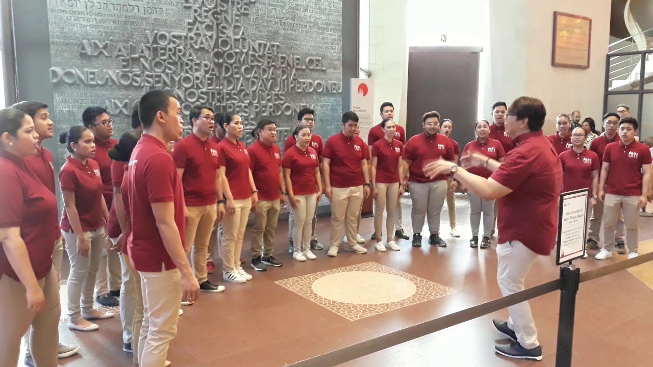 University of Santo Tomas singers' performance in Basílica de la SAGRADA FAMÍLIA