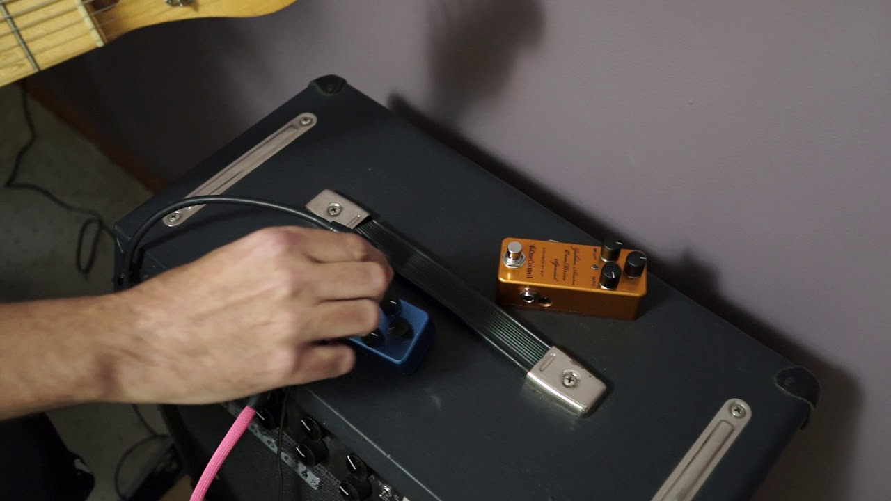 Bobby DeVito demos One Control Dimensional Blue Monger Chorus Pedal