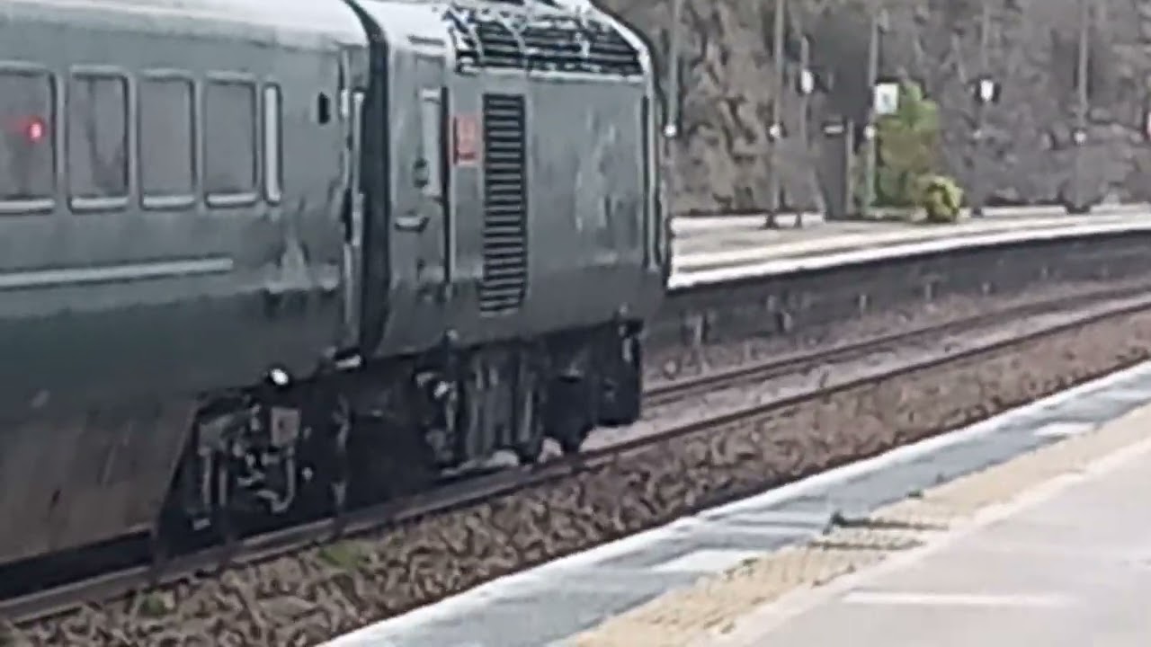 125 HST GWR Service Departing Penzance 