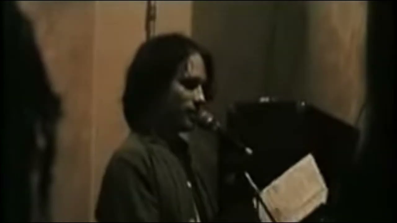 Jeff Buckley Proves You Don't Need Music to Move People