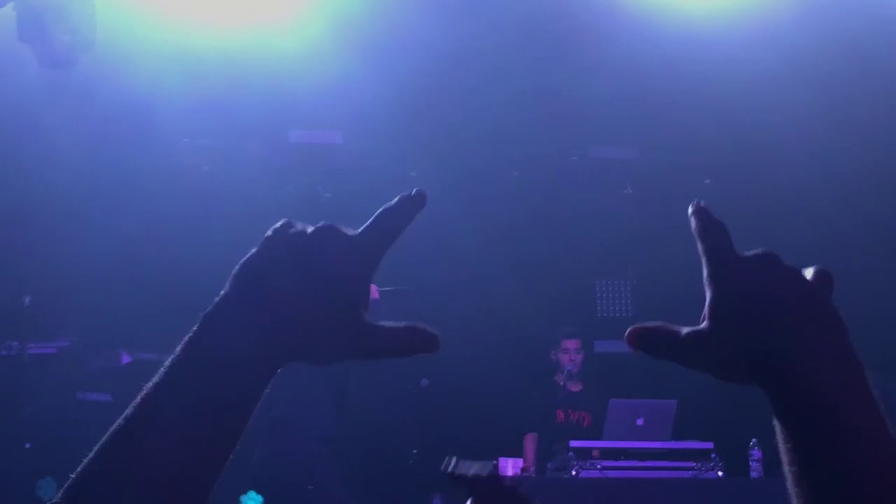 Lot To Learn - Luke Christopher (Live)