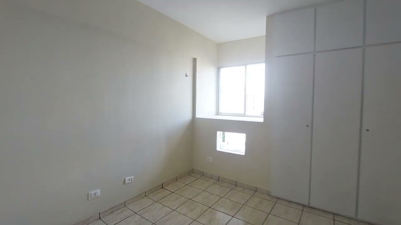 Apartamento no Edf. José Caminha Barbosa no bairro das Graças