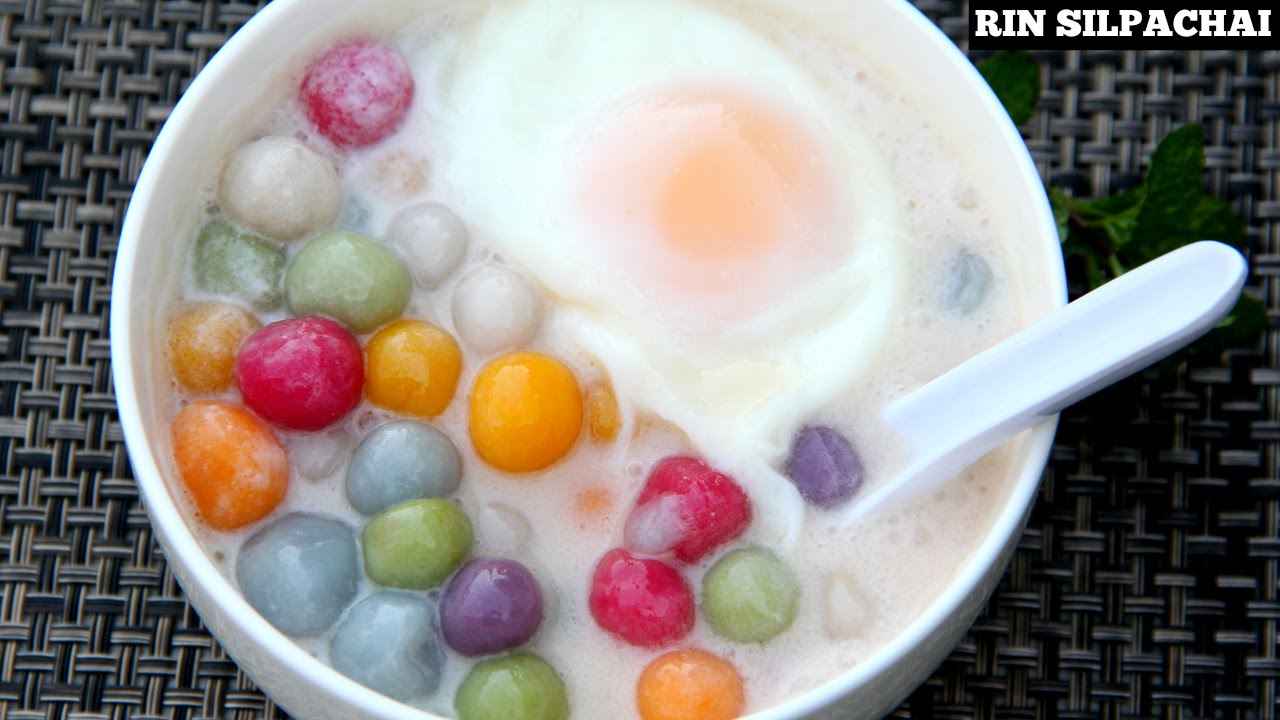 วิธีทำ บัวลอยไข่หวานเจ็ดสี (Rainbow Thai Glutinous Rice Balls - Bua Loi) (Thai audio)