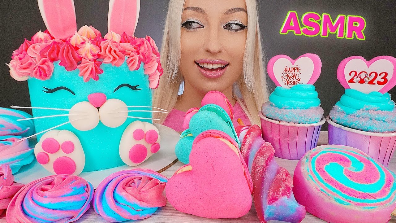 ASMR EATING PINK & BLUE FOOD, ICE CREAM, CAKE MACAROONS 케이크 먹방 (EDIBLE NEW YEAR SWEETS) MUKBANG먹방 4K