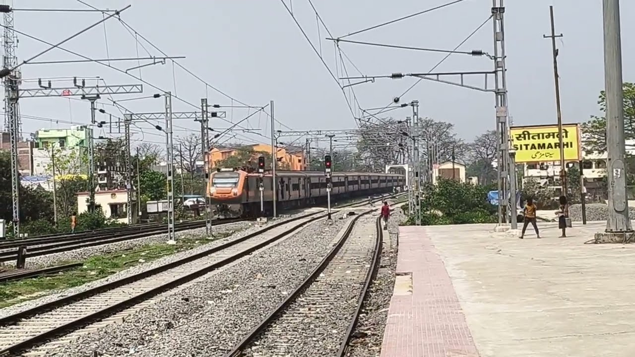  Amrit Bharat express Anand vihar terminal  Darbhanga junction | Sitamarhi junction arrived